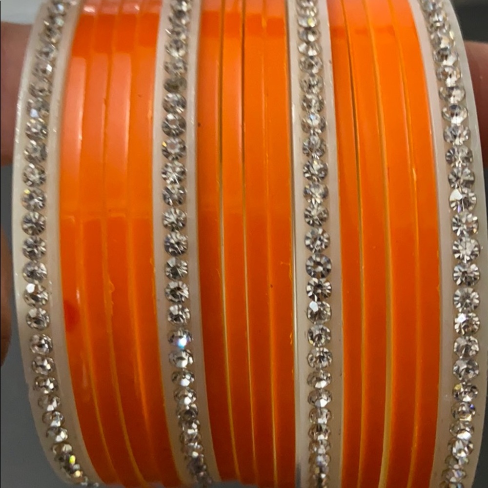 Bangles. - Picture 2 of 2